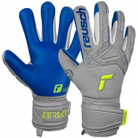 Gloves goalkeeper Reusch...