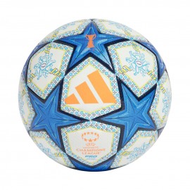 Futbolas pėdos „Adidas“...