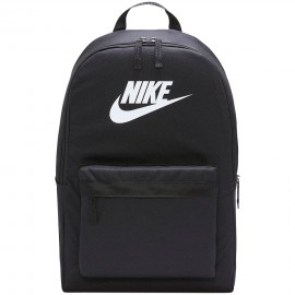 Mugursoma nike mantojums...